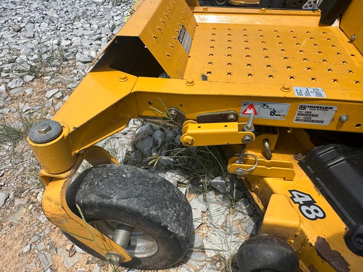 #15-•-hustler-raptor-sd-zero-turn-mower-17020368-inv#:-25450-image-12