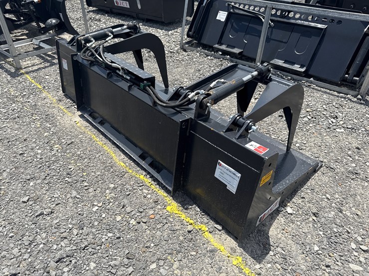 #2006-•-unused-jct-84"-skid-steer-grapple-bucket-inv#:-31686-image-2
