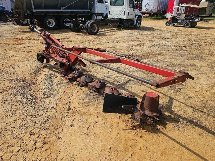 new-holland-616-image-4