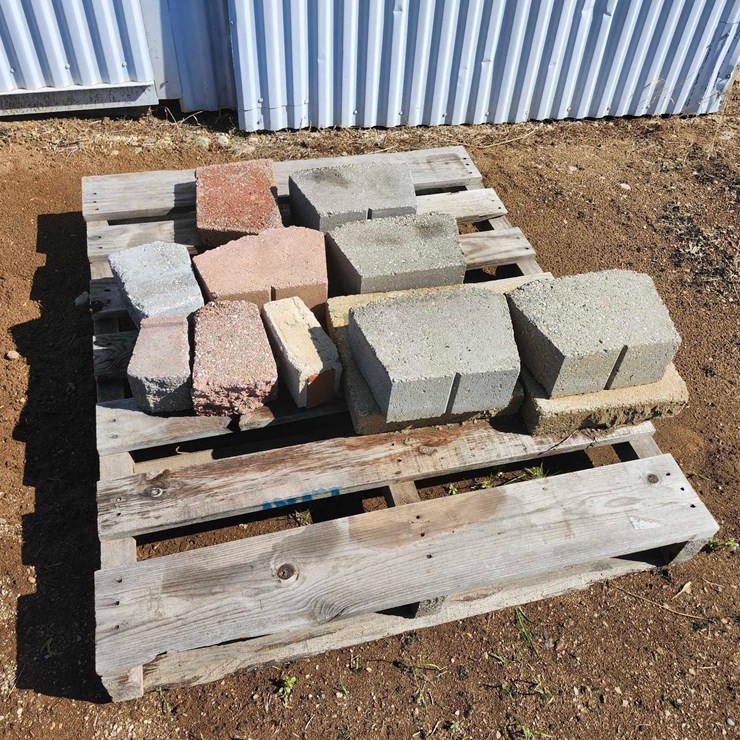 2 Pallets of paver bricks