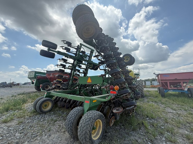 john-deere-1900-image-52