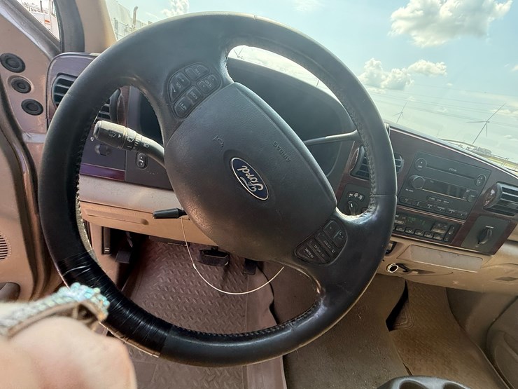 2006-ford-f250-lariat-image-54
