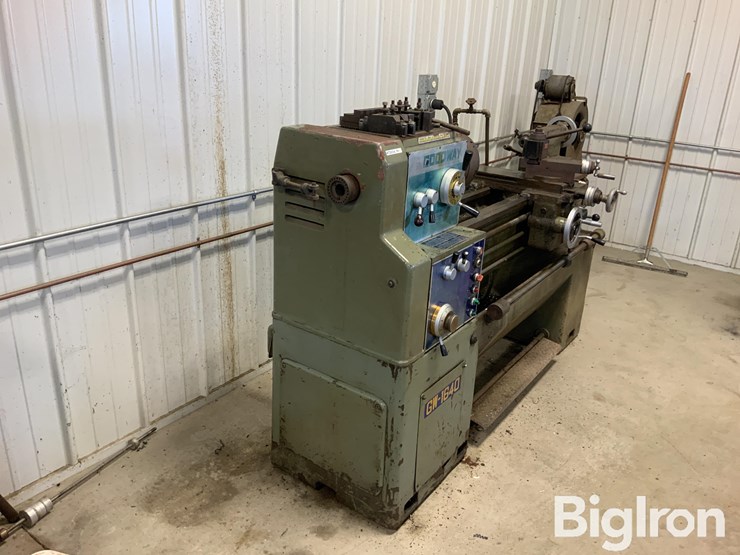 goodway-gw-1640-metal-lathe-image-8