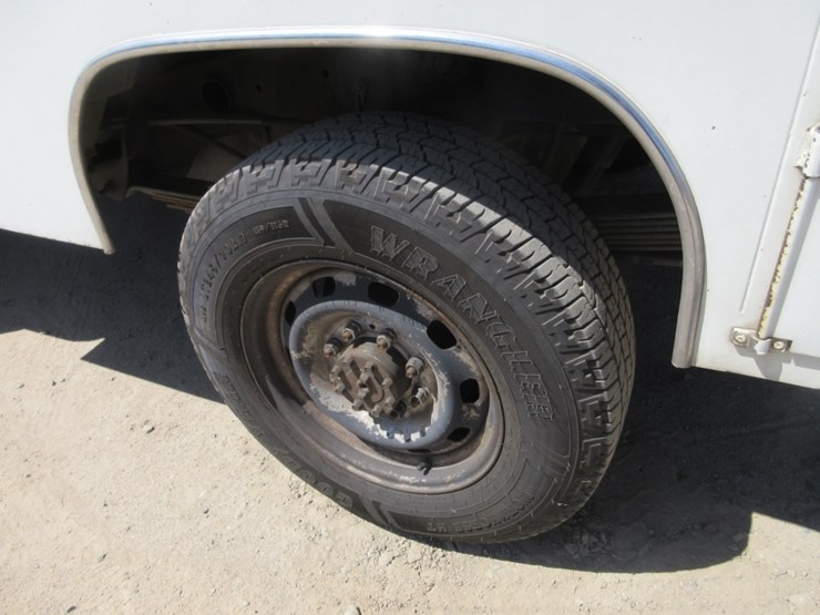 2005-dodge-ram-2500-image-15