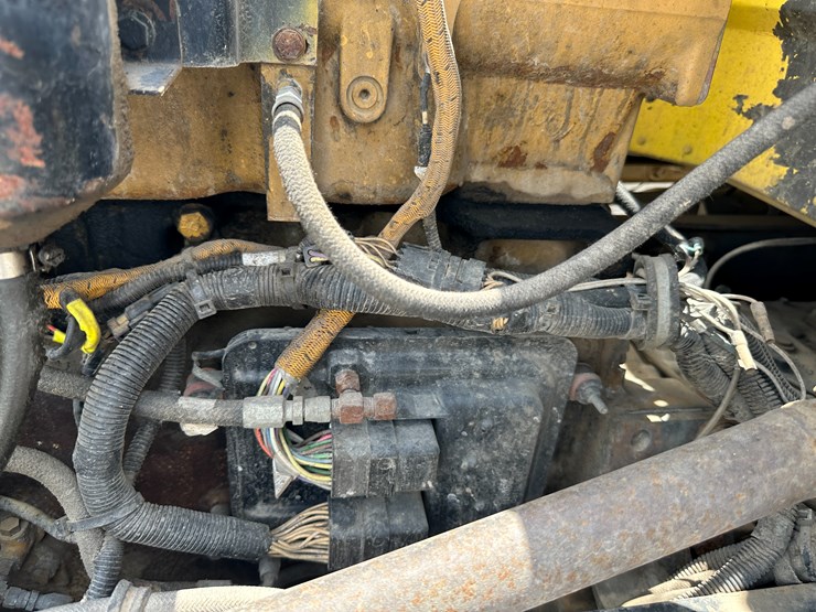 1998-peterbilt-379-image-54