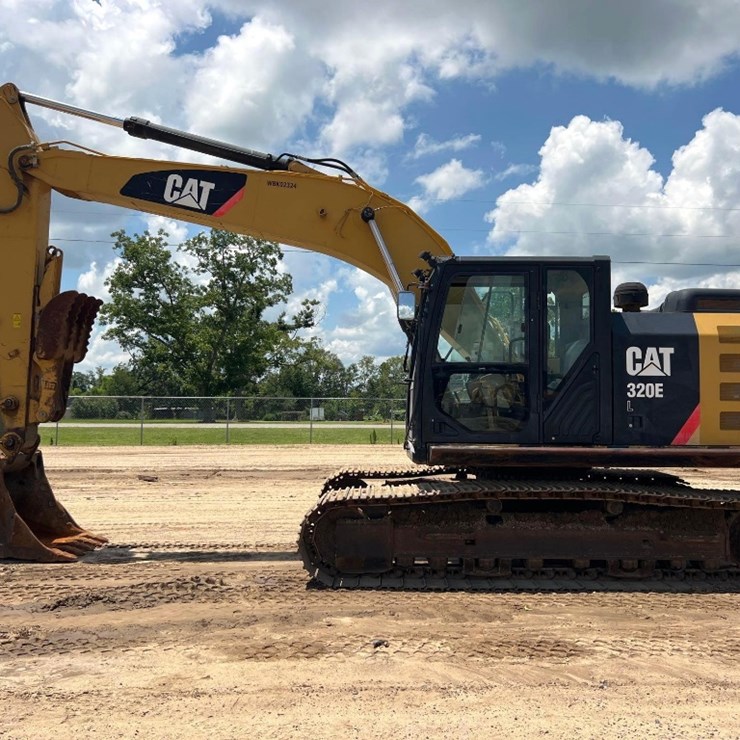 2013 CATERPILLAR 320EL