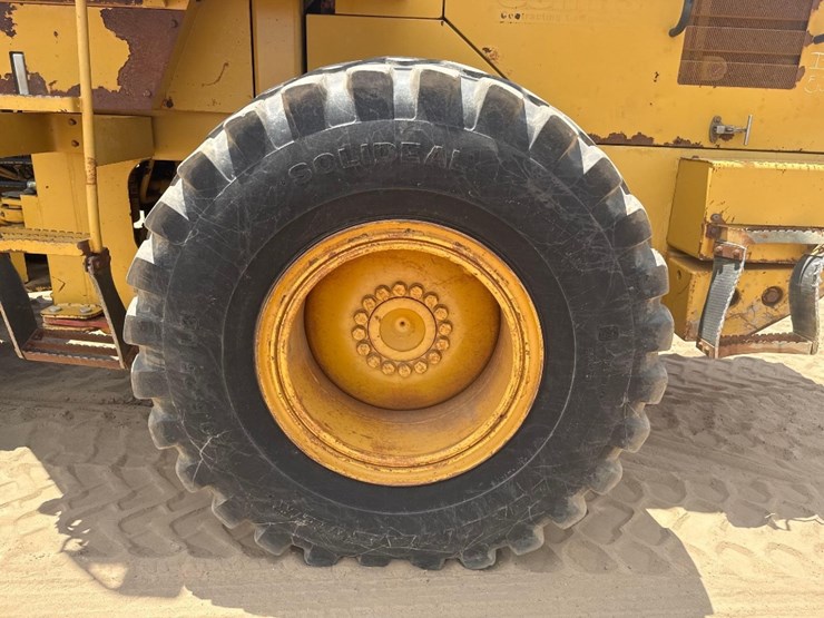 1998-caterpillar-it28g-image-9