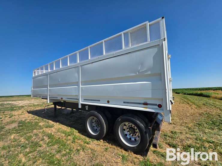 2009-courtney-berg-t/a-end-dump-silage-trailer-image-7