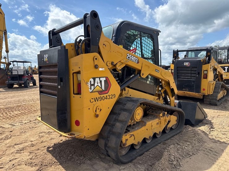 2020-caterpillar-259d3-image-6