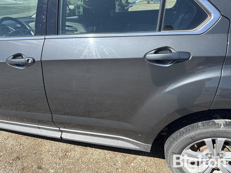 2011-chevrolet-equinox-ls-image-17