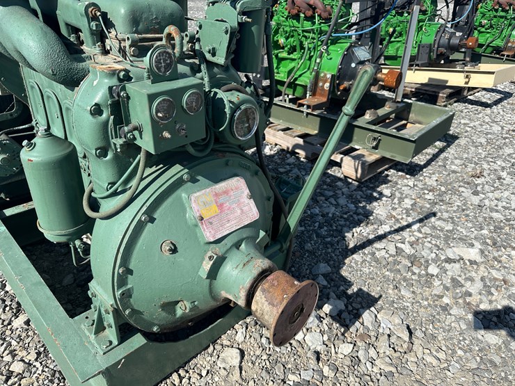 #42-•-detroit-4-cyl-power-unit-inv#:-25571-image-9