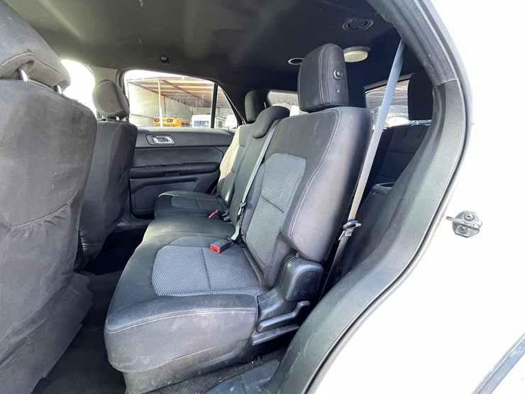2018-ford-explorer-image-20