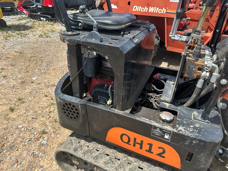#81-•-agt-q12-mini-excavator-inv#:-25205-image-29