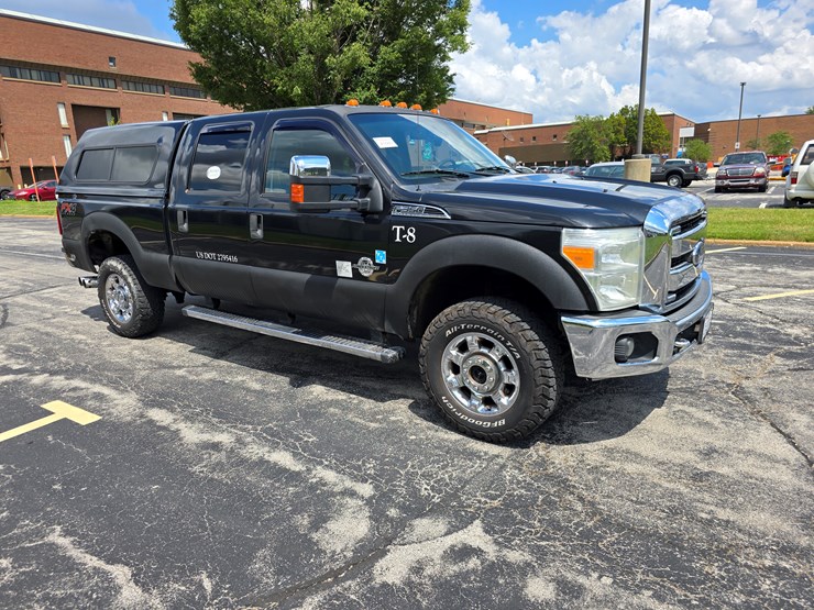 2015-ford-f350-image-43