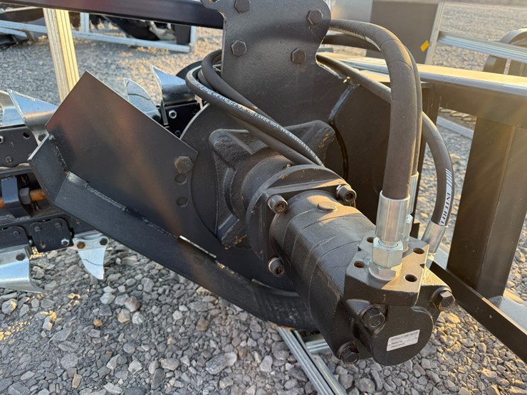 #2010-•-unused-jct-skid-steer-trencher-inv#:-31680-image-11
