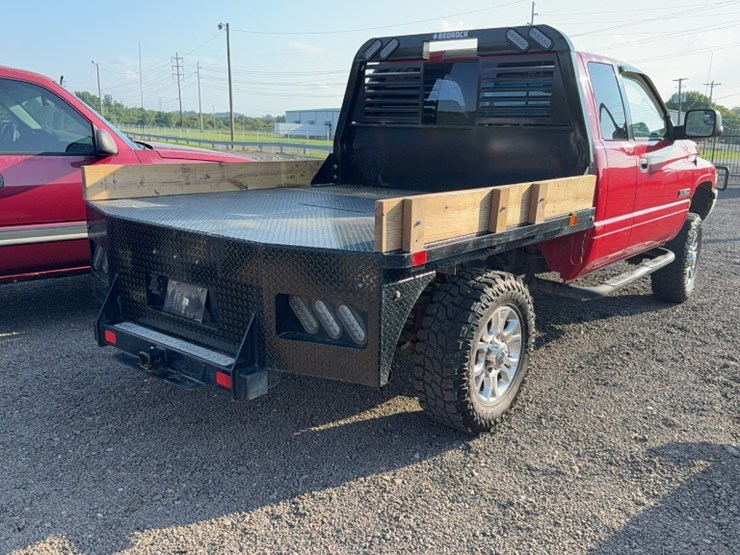 2001-dodge-ram-2500-image-8
