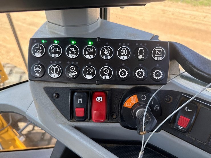 2019-caterpillar-930m-image-29