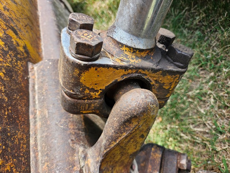 caterpillar-d4d-image-99