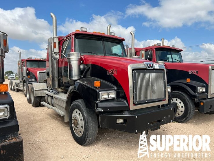 2013-western-star-4900-image-2
