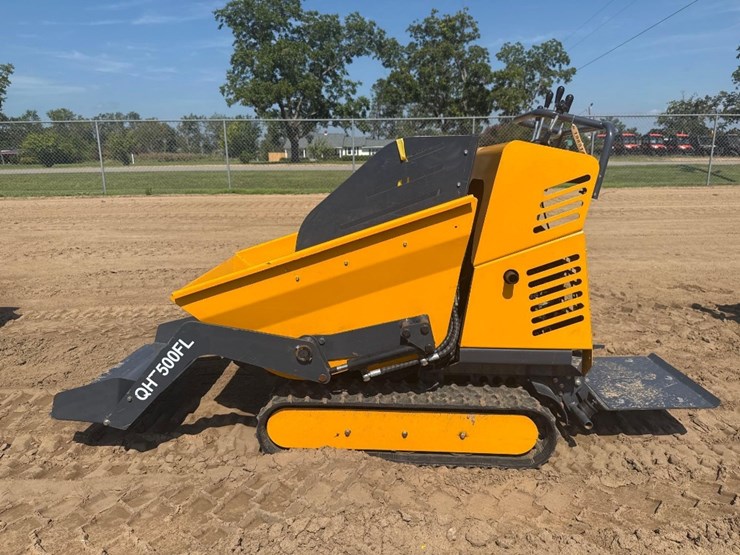 2024-agt-industrial-qht-500fl-concrete-buggy-image-1