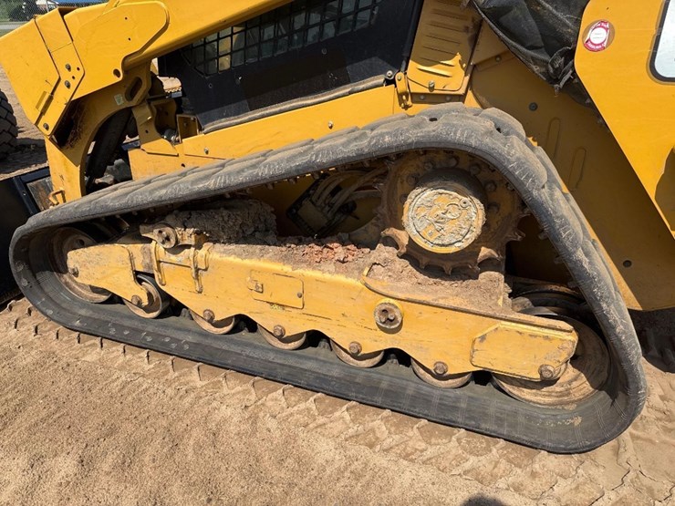 2020-caterpillar-299d3-xe-image-9