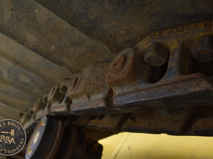 2014-komatsu-d39pxi-23-image-46
