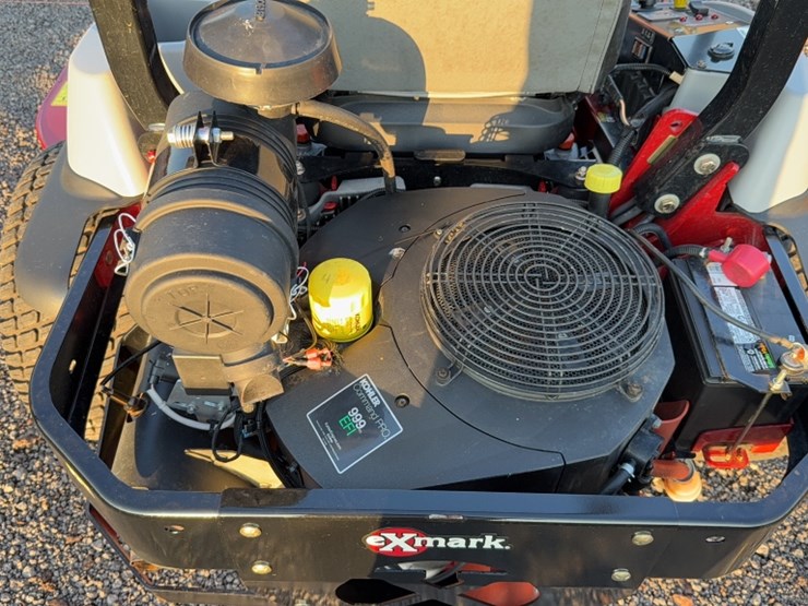 #3080-•-exmark-lazer-z-x-series-zero-turn-mower-image-12