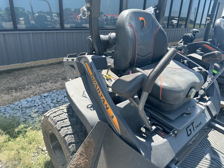 spartan-srt-xd-image-25