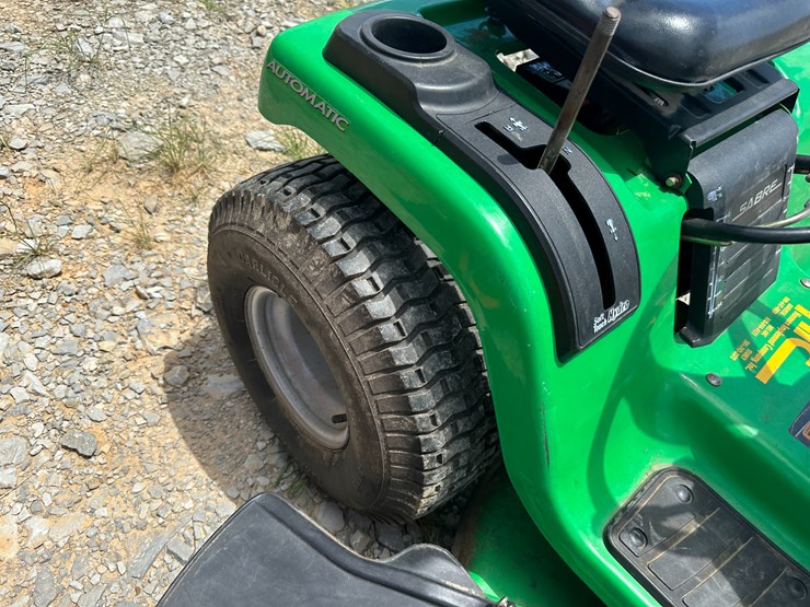 #17-•-sabre-ride-on-lawn-mower-gx1438b120097-inv#:-25893-image-10