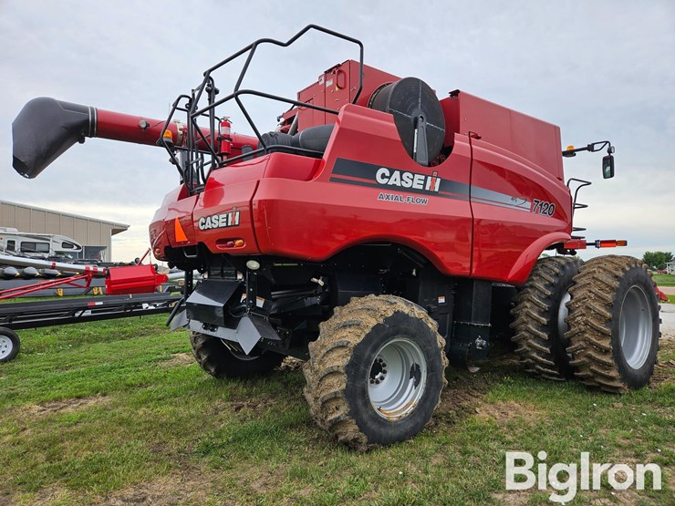 2009-case-ih-7120-image-5