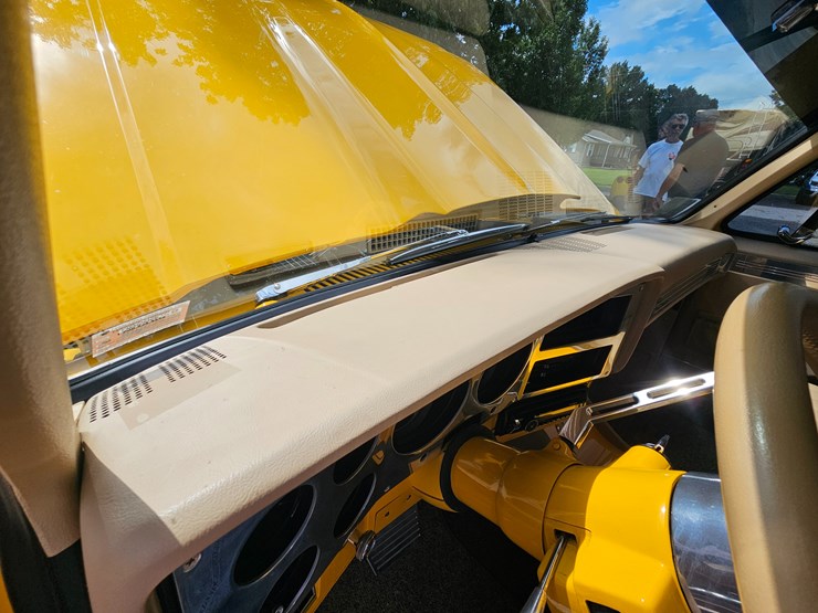 1984-chevrolet-c10-image-73