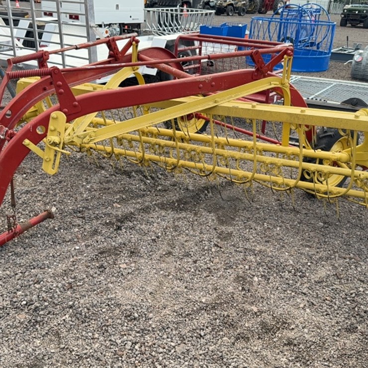 NEW HOLLAND S55