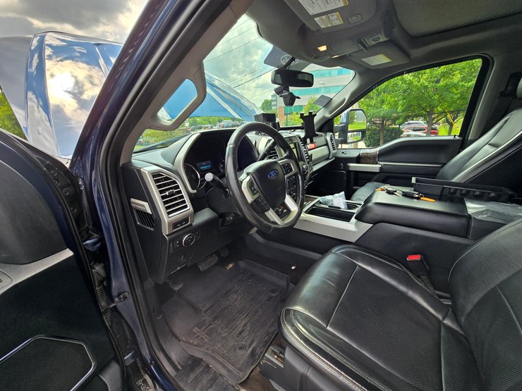 2017-ford-f350-image-63
