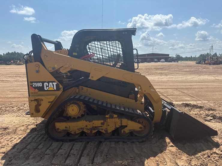 2018-caterpillar-259d-image-6
