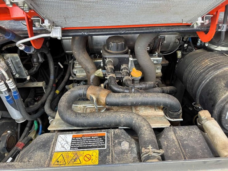 2021-kubota-svl97-2-image-62