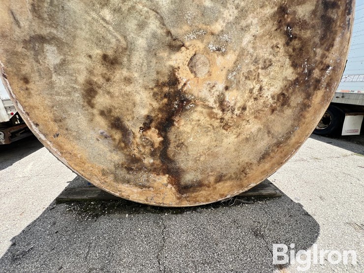 8,000-gallon-(approx.)-fiberglass-liquid-feed-storage-tank-image-7