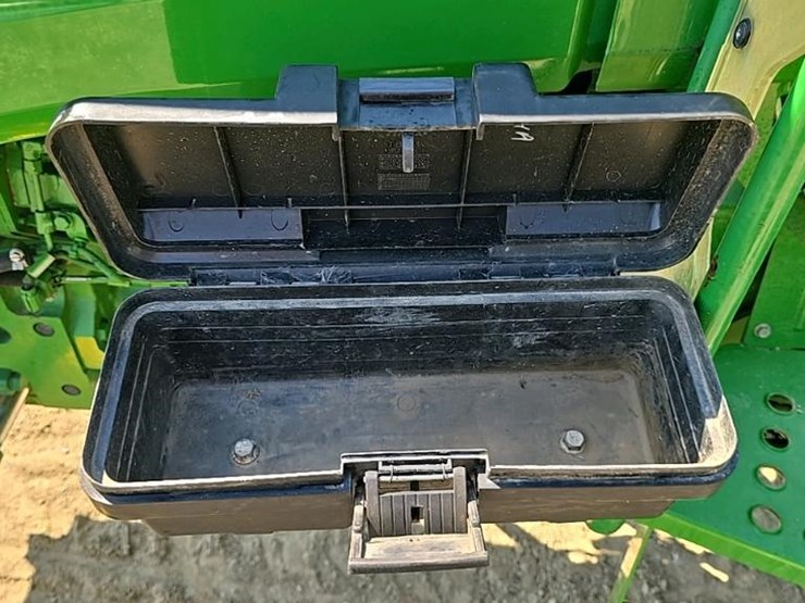 2015-john-deere-5065e-image-56