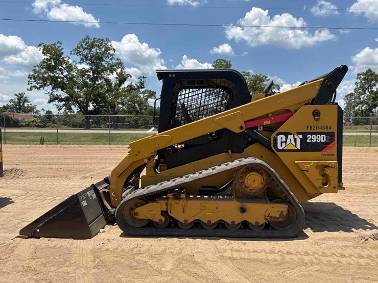 2019-caterpillar-299d2-image-1