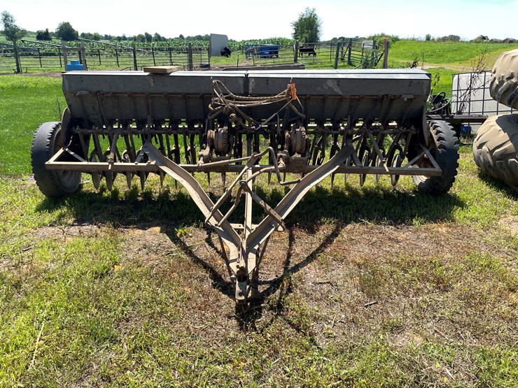 john-deere-10-image-5