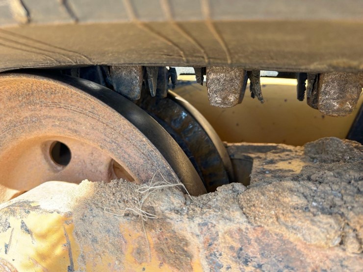 2016-caterpillar-259d-image-9
