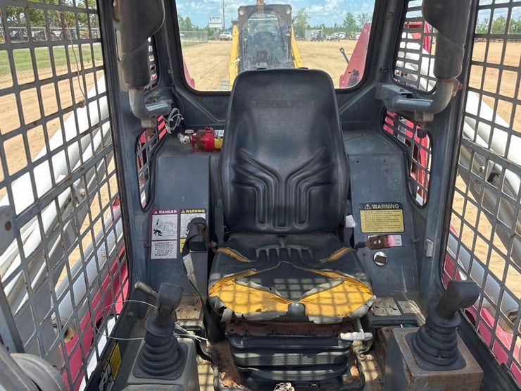 takeuchi-tl150-image-22