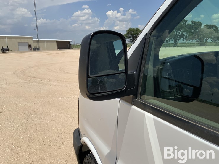 2014-chevrolet-express-1500-image-12