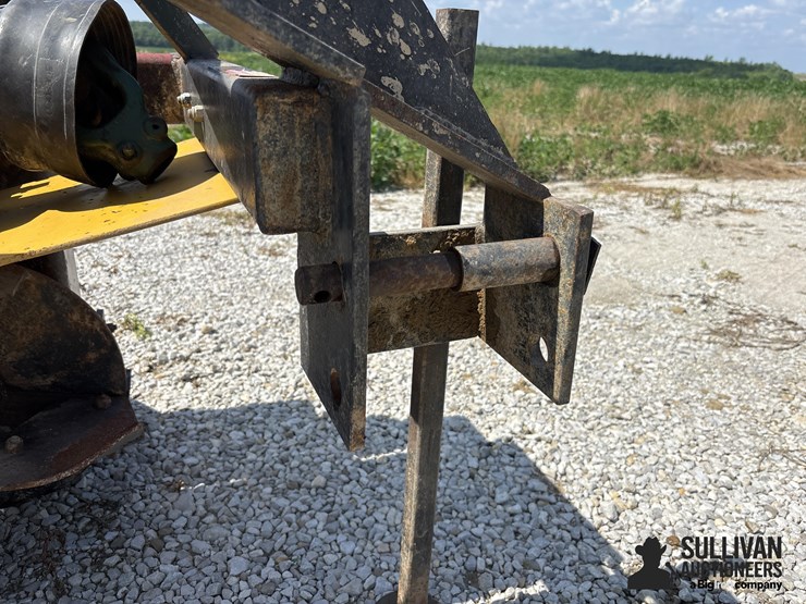 ferguson-3-pt-ditcher-image-18