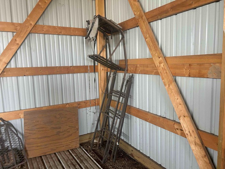 tree-stand-image-2