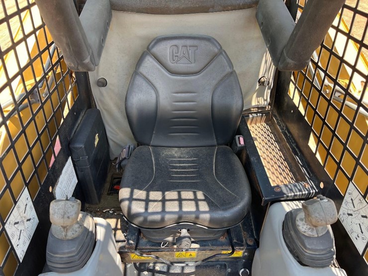 caterpillar-257b-image-25