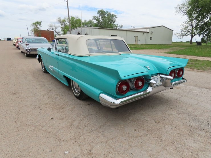 1959-ford-thunderbird-convertible-image-10