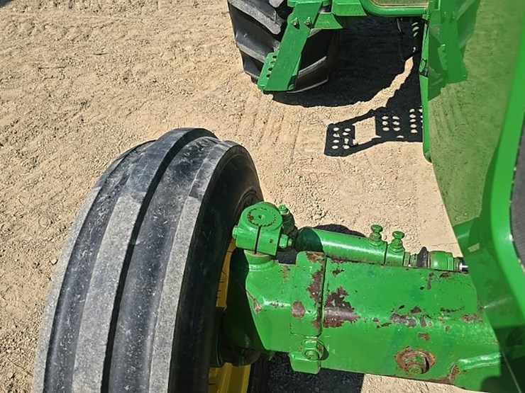 2015-john-deere-5065e-image-51