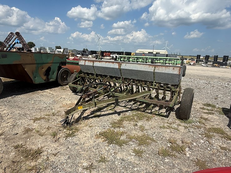 john-deere-9-image-1