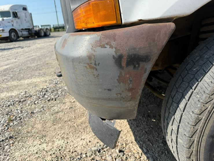 2001-ford-f350-image-28