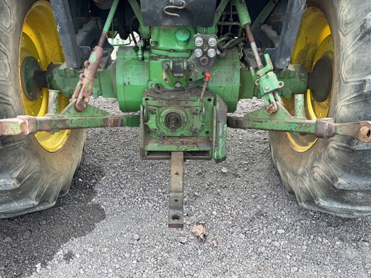 john-deere-2755-image-12